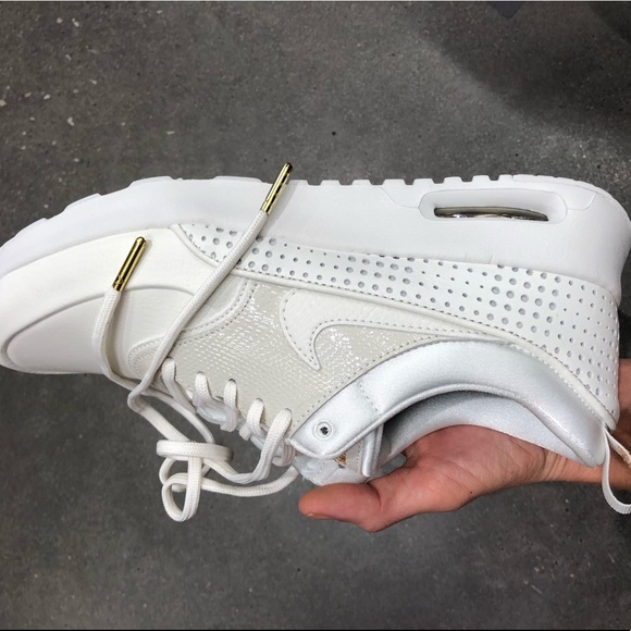 🏵Nike Air Max Thea 🏵Price firm !! - Picture 7 of 8